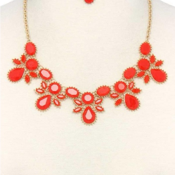 18" Colorful Acrylic Necklace Sets - Picture 9 of 9